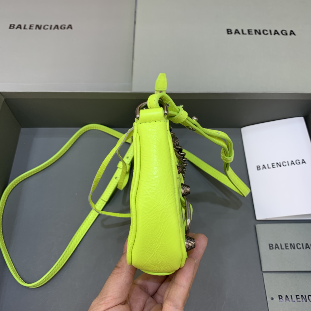 Balenciaga Le Cagole Mini Bag With Chain Shoulder Bag Lemon Yellow